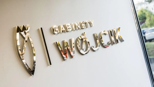 Creative Storefront and Outdoor Signs That Work