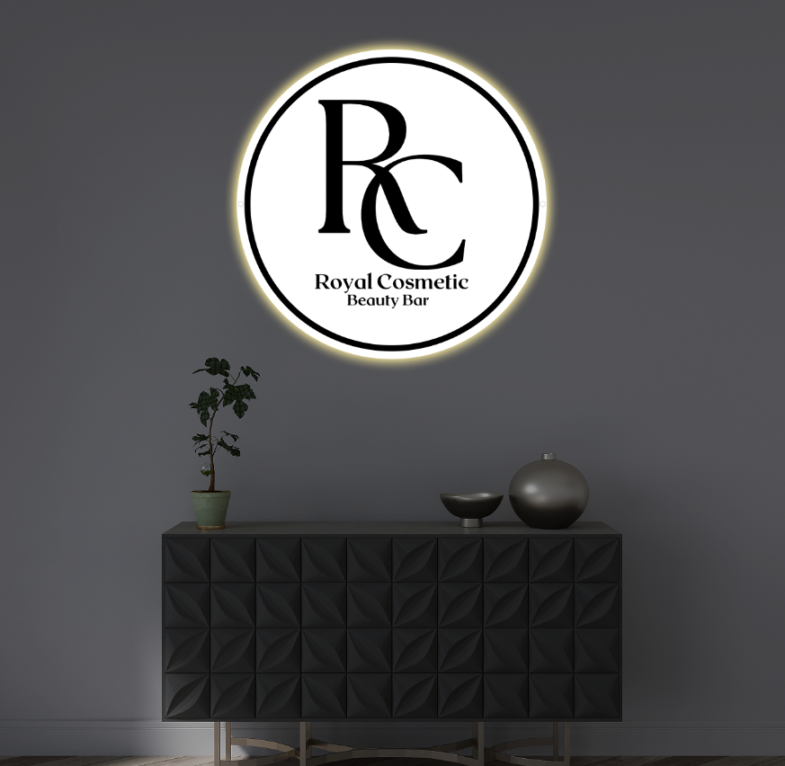 Business signage for Cristina Ruiz